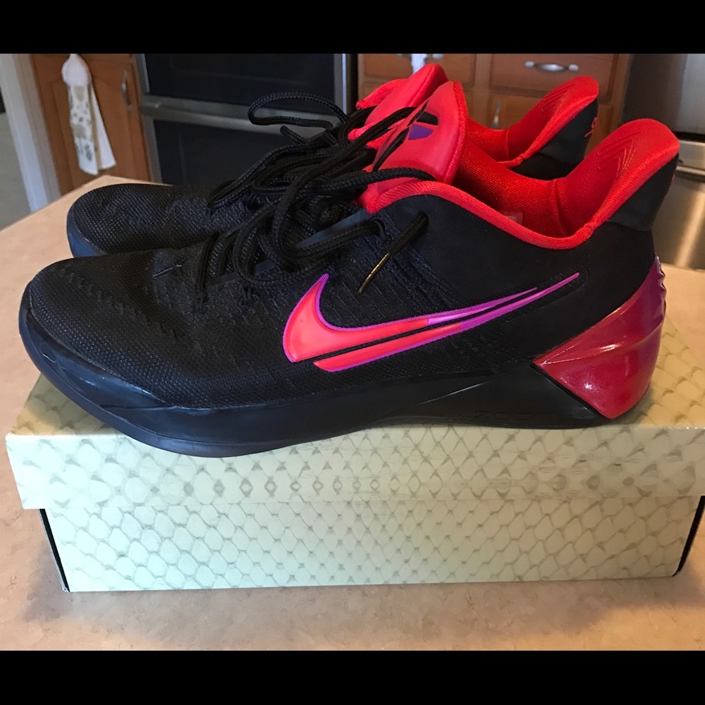 Nike Kobe A.D. Men's size 9.5